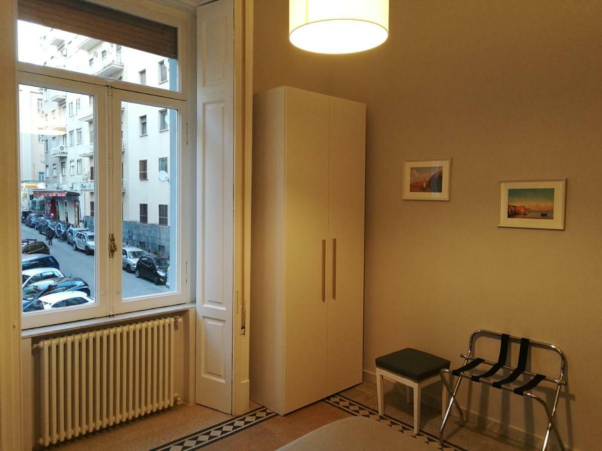 B&B Marange Наполи Екстериор снимка